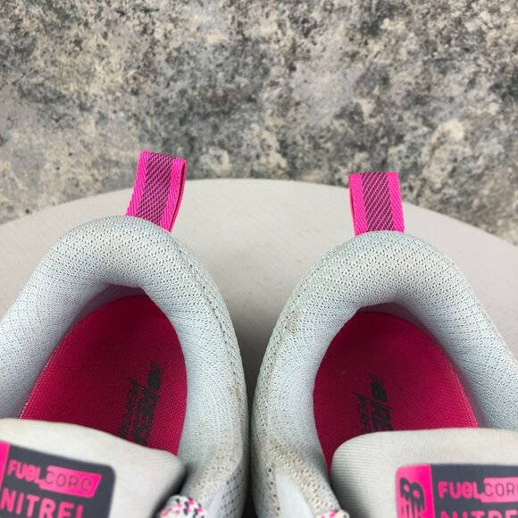 New Balance Women's Size 7B Grey Blue Nitrel V1 Trail Running Sneakers WTNTRRL1 - Picture 5 of 16